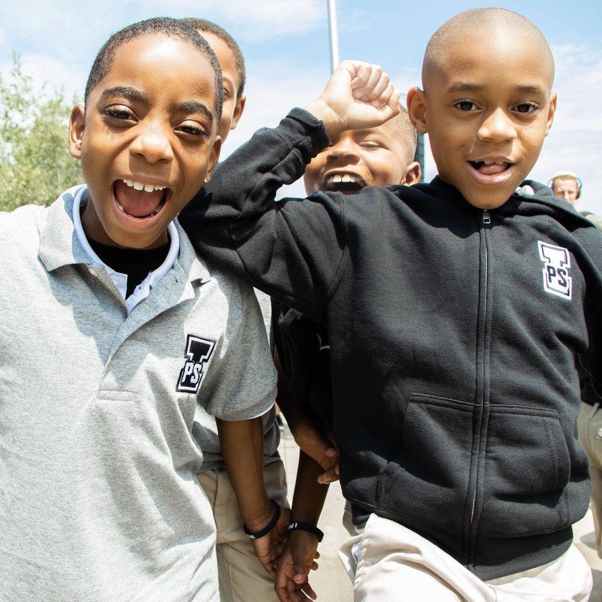 IPROMISESchool's tweet image. All smiles 😃 #WeAreFamily #IPROMISE