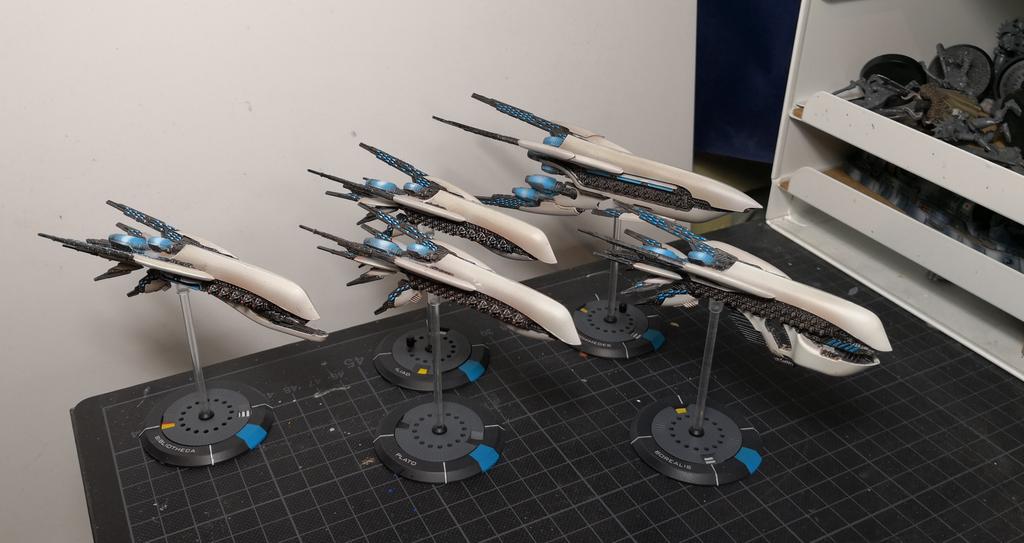 WombosWorkbench's tweet image. Finally finished some more PHR ships, here's everything i got done Up until now. Slow and steady wins the race i guess. #warmongers #dropfleetcommander #phr