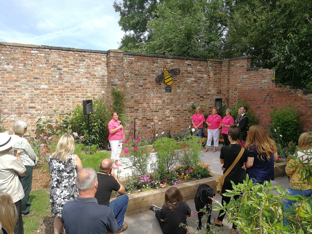 NicholasCatahan's tweet photo. "Friends of Flixton Gardens" - Opening of the Bee Garden 2018 #Flixton #Trafford #Manchester #PlaceManagement #PlaceDevelopment #GreenFlagAward2018 #Remembrance #Community #Volunteers #Collaboration #Art #Music #Food #Drink #Health #Wellbeing #Events  #Horticulture @visit_mcr https://t.co/fmpbsm7db2