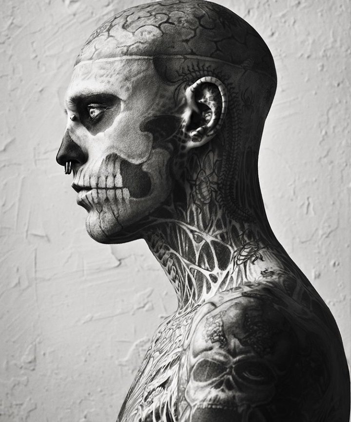 _elenemigo's tweet photo. #RIPZombieBoy https://t.co/9u5FylB3GL
