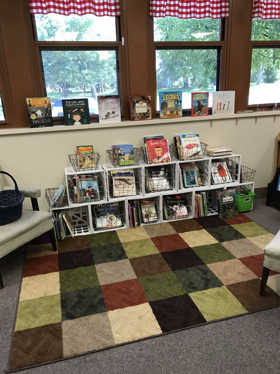 MotherHays's tweet photo. Bring on the kids! #readyforreaders #Lincoln379 https://t.co/AjiKGdds84