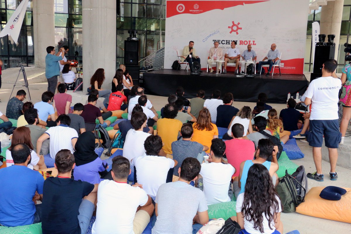 Teknoparkizmir_'s tweet photo. Fatih İşbecer, Murat Ihlamur, Bilgay Akhan ve Alphan Manas'ın konuşmacı olduğu, moderatörlüğünü ise Çelik Ören'in yaptığı, kaçırılmaması gereken "Başarılı Exit Hikayeleri" paneli Açık Alan'da başladı... #Technroll @iyteedutr https://t.co/iBaptxLxUR