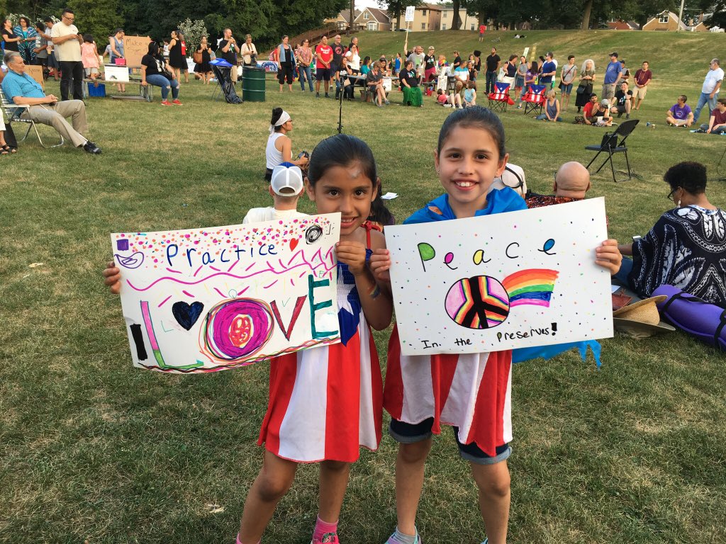Great event yesterday: Peace in the Preserves. Thanks to the <a href="/nwsidecoalition/">NWS Coalition</a> for organizing such an amazing event! chicagotribune.com/suburbs/norrid…