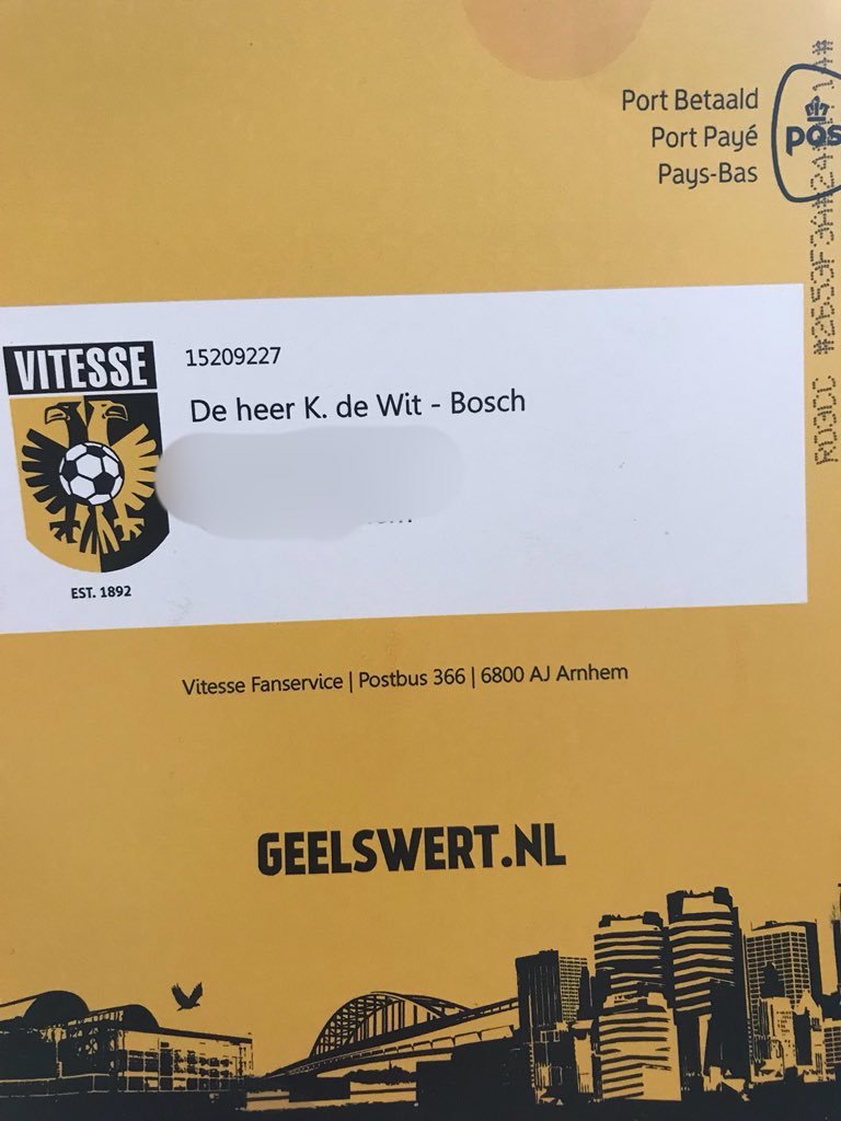 Mik2405's tweet photo. @MijnVitesse de laatste keer dat ik keek was ik geen man 🤔 #klantenbinding👎🏻 en als jullie oppas regelen, dan kom ik weer 😉 https://t.co/EGsa9ys8tO