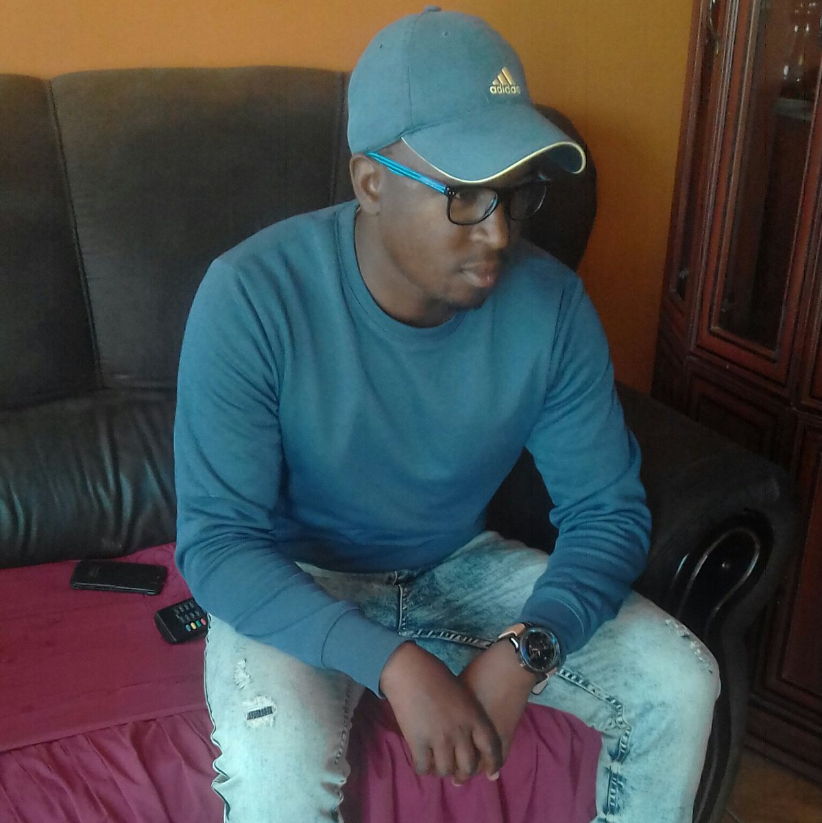 nyombani's tweet photo. #NewProfilePic https://t.co/ulnYjvXDrc