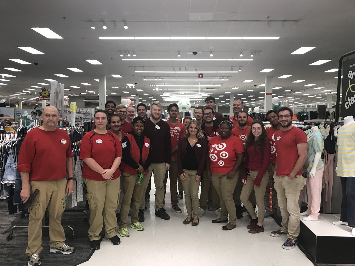 T1147 would like to officially welcome ETL HR @BMattera_ to our family!!  It was an AMAZING first week and SO excited to have you on my team! <a href="/flondono09/">Fernando londono</a>