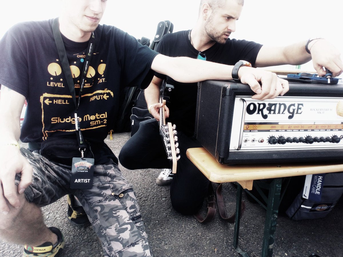 KurokumaUK's tweet image. We play @Rockstadt_Fest at 18:05. Welcome to Slowmania. #rockstadt