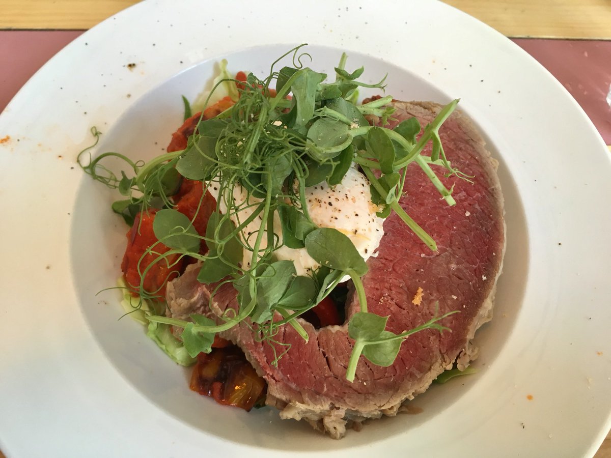 TableforTim's tweet photo. A great new find for brunch this morning. Loved the salt beef hash @FettleCafe #leeds https://t.co/y8A3Ql2sZX