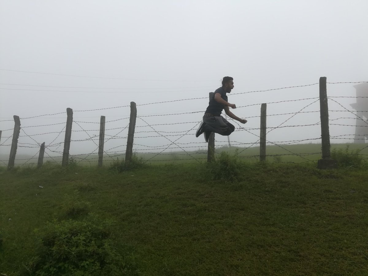 Binga_Harry's tweet photo. Thanks to Weather for Clearing Up :) Shantinagar Hill and Tower hike was worth memorable. #NepalNow #VisitNepal2020 #Palpa #Tansen https://t.co/W9PglQtWOX