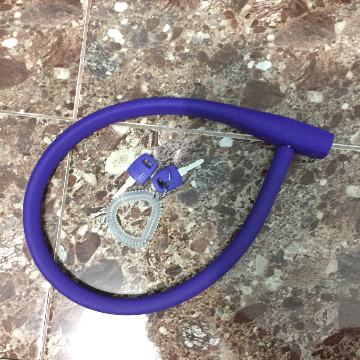 for selling bike lock knog kabana. kondisi like new. price 150k. silahkan japri 081225814466 <a href="/fix_fixed/">Fix_Fixed</a>