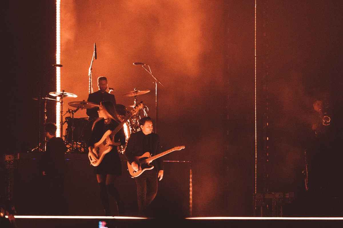 PanicAtTheDisco's tweet image. Fuck yeah Friday in Houston 😏