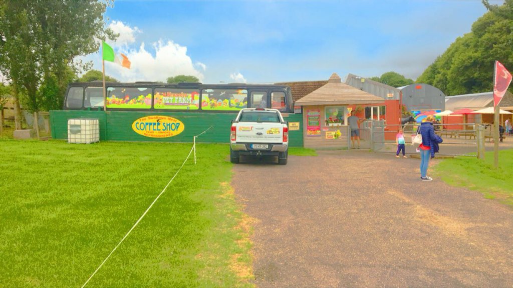 tracyd94's tweet image. Definitely a place worth a visit 😍 @kennedyspetfarm #holidays #petfarm #kerry #killarney