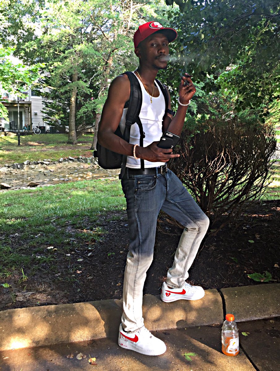 ShutUpTre's tweet image. Bet on me.