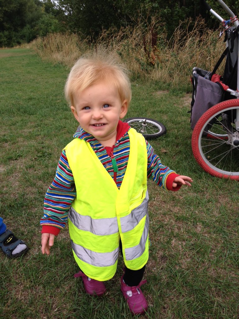 Get them marshalling when they are young! <a href="/parkrunUK/">parkrun UK</a> <a href="/wythenshawepark/">wythenshaweparkrun</a> #running #parkrun #manchester #baby #daddystuff #buggyrunning