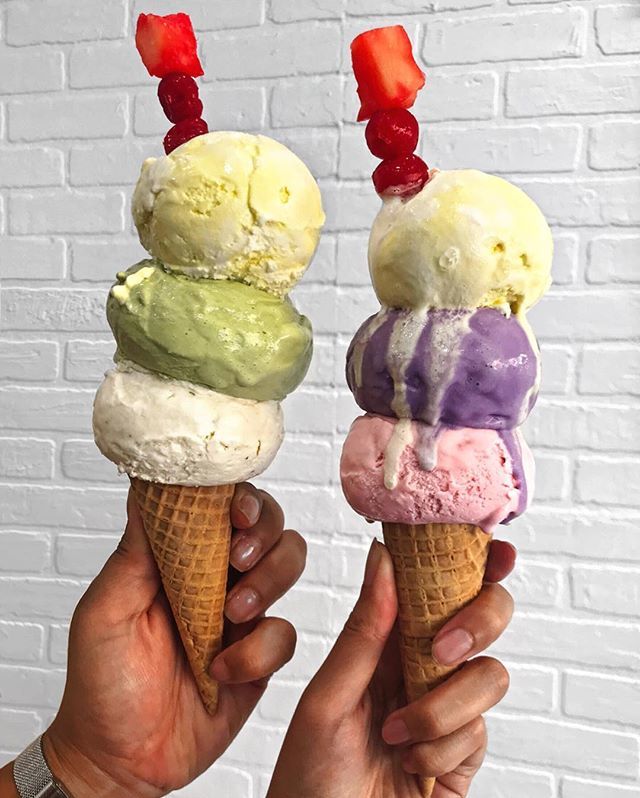 jirrdo's tweet photo. Have you tried the Piña Colada flavor at @StaxIceCream? Well, you should and all their other flavors too ❤️.
—
#jillist #stax #staxicecream #icecream #ttdesserts #🍨 #dessert #dessertbae #foodinhands #ttdesserts #dishpic #foodpassion #instafood #foodc… https://t.co/DUfNPD3qCz https://t.co/NHt8zyOhVJ
