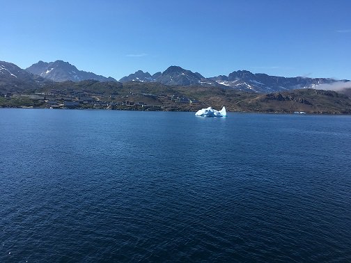 msmarcopolo's tweet image. The luck of the msmarcopolo with us having the best weather anyone could ask for in Tasiilaq Greenland