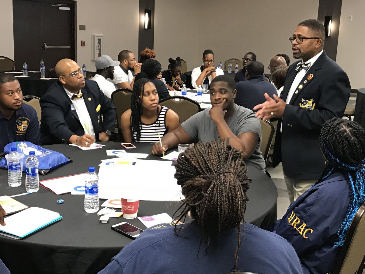 AlphaNuOmegaInc's tweet photo. Founders, National Officers and Members are working together to strategize and strengthen our business model to continue to grow.  

#ANQconvention2018 #WeThePeople https://t.co/mYD9P2r4oM