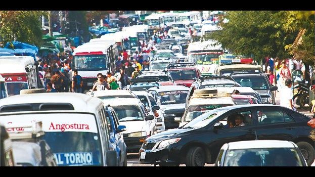 El control político y la discriminación del censo automotor fundesmu.wordpress.com/2018/08/04/el-…