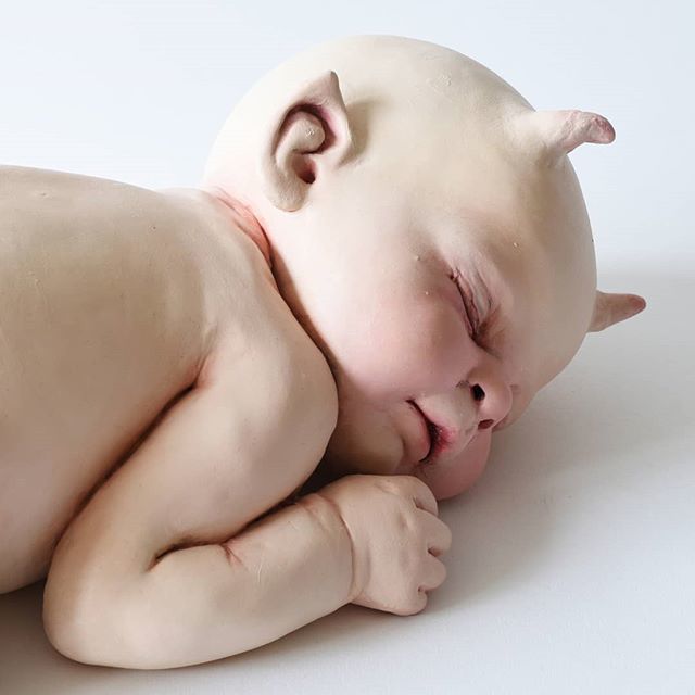 ronitbaranga's tweet photo. "Grave Watchers' Childhood Baby #2"
#RonitBaranga #Sculpture #Art #GraveWatchersChildhood #BoothGallery #NYC https://t.co/QfyGr3i7Xv https://t.co/vYSSjDd4rU