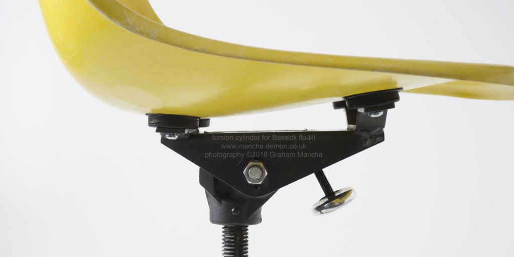 GrahamMancha's tweet photo. Torsion control cylinder for Bassick Flo tilt chair mechanism. In stock now.
https://t.co/0BIX8ofAWS
#eames  #charlesandrayeames #hermanmiller #vitra #hille #aluminumgroup #flotilt  #chair #mulhauser #georgemulhauser #plycraft #restoration #repair https://t.co/1SDysygLUn