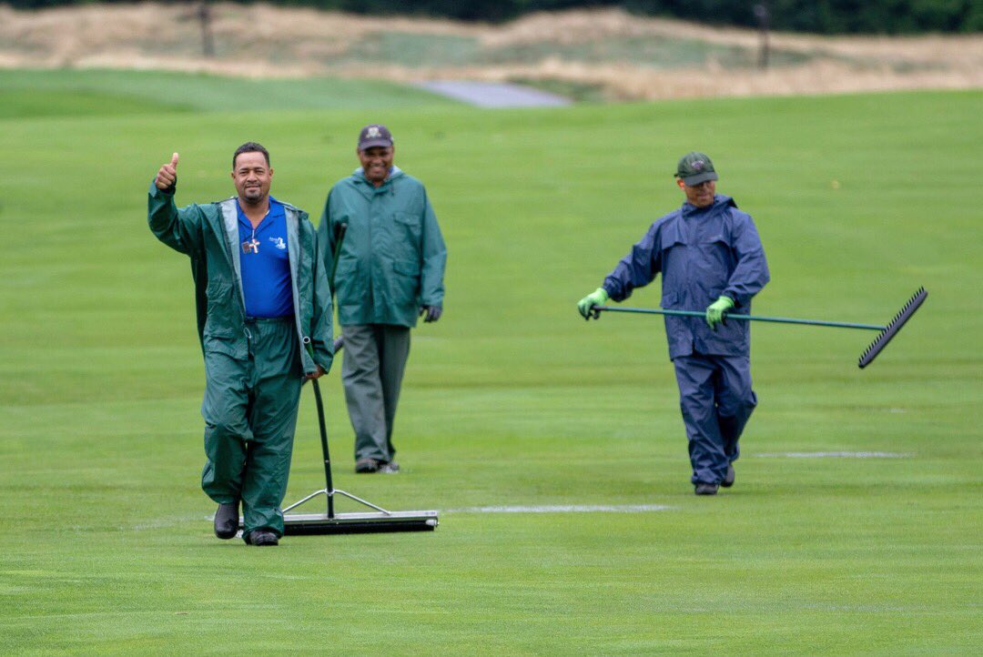 MGA1897's tweet photo. Matches will resume at 3:00 pm today thanks to the above-and-beyond efforts of @ArcolaCC Superintendent Paul Dotti and his spectacular crew. Despite being one of the toughest weather weeks of the summer, the Met Amateur will continue all thanks to their hard work and dedication. https://t.co/c36MWmjSNT