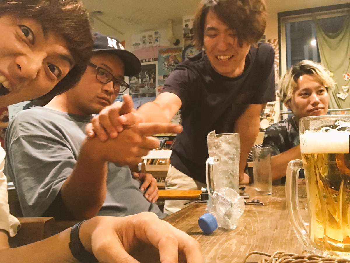 SENWOxSENKIN's tweet image. 「サインコサインじゃねぇよ!!」
by長尾。

もう何年の付き合いでしょうな。

を。

#メロシ
#ダウラビ
#SIMAC
#ディスモニ