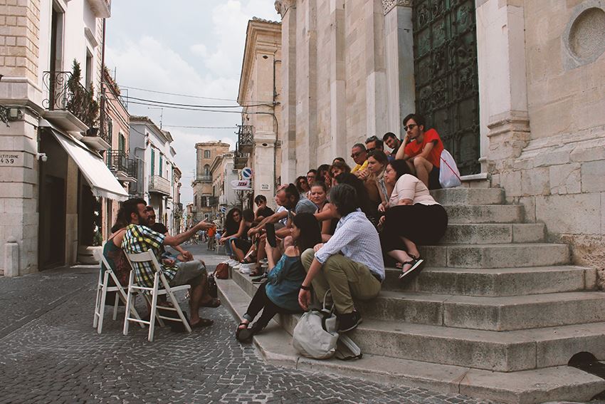 Troia Teatro tweet media