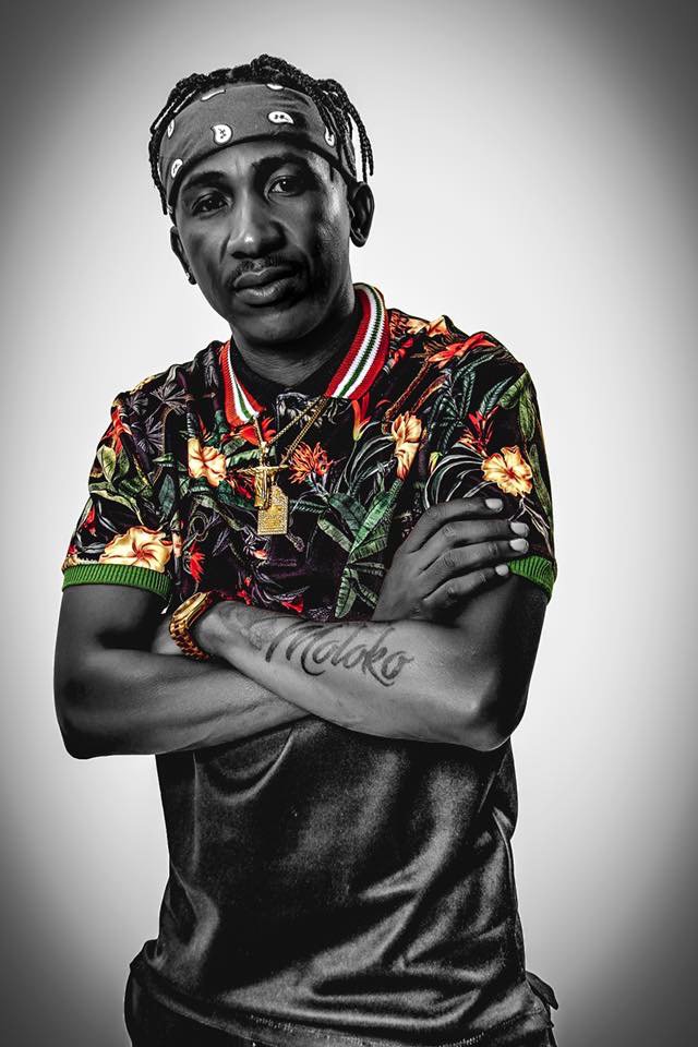 #TheNo1PartyDJ <a href="/DJJawz/">DJ Jawz</a> stands in for <a href="/MluDJ/">#Dj Mlu</a> on #UrbanBeat from 10-2am straight after #AbsoluteHipHop #WeAreNotDone