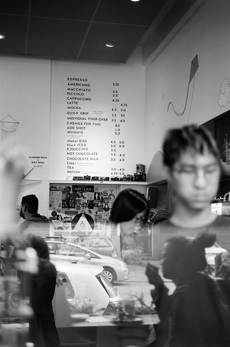 What a wonderful city!

My San Francisco blog post is online now with a selection of photos from our trip back in March. A few more of my SF photos can be found in print in the SF issue of <a href="/DriftNY/">Drift</a> now:

Blog Post: fabians.ch/2018/08/03/san…
Drift SF Issue: driftmag.com/collections/ma…