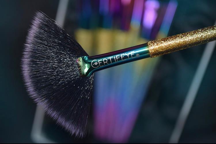 thecreatorslab_'s tweet photo. Our client Certifeye loves having a creative edge to competitors and we pride ourselves in helping them achieve just that. @Certifeye https://t.co/spFuac1JT3
