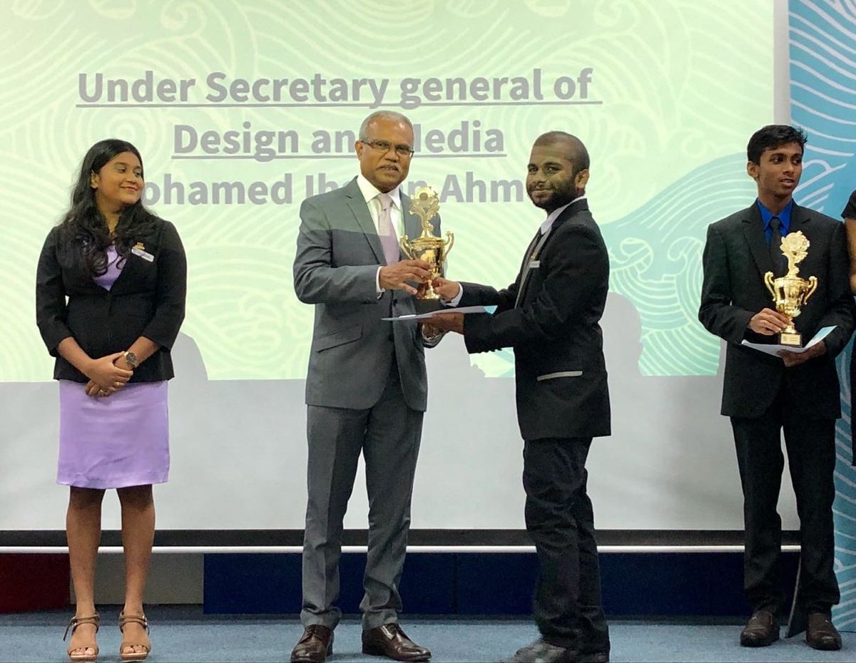 MoFAmv's tweet photo. "Be engaged, be informed. Remain involved in improving your community &amp; your country. Choose to be in service to your nation. As far as possible, choose to be the best version of yourself", says Minister Asim in addressing the delegates of the second Maldives Model UN Conference https://t.co/zab1GaJQV6
