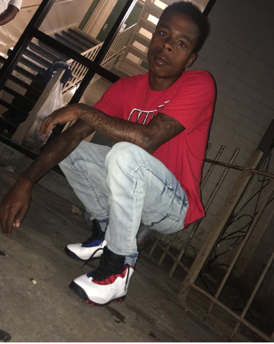 Davonyaaa's tweet photo. Rip D I Love You 💔 #LLDION🙏🏾 https://t.co/65Z4j2haqJ