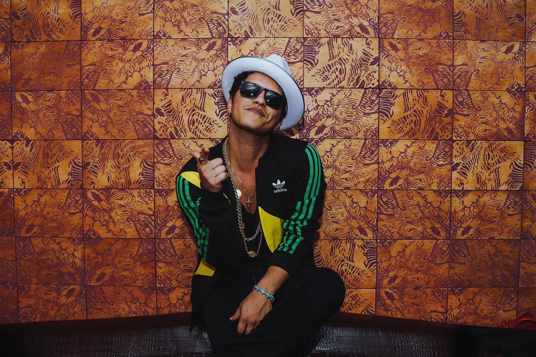 hooligan_kat's tweet photo. #MTVHottest Bruno Mars https://t.co/QmIPwvX7dZ