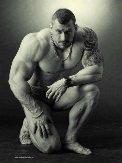 pacocutler's tweet photo. #ruslanbogdanov #beautynudeman #beautymusclebeast #musclebeast #bodybuilder #nudemen #barefoot #softbeast #russianmuscle #russianbodybuilder https://t.co/2n26GPMIAO