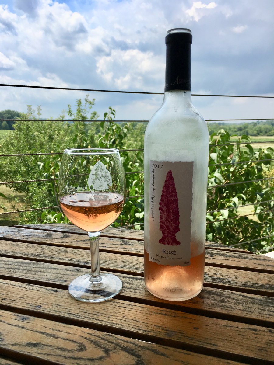 ArrowheadSpring's tweet image. Just the thing for a the #dog days of #summer. #Rosé all day! #NYWine #Wine.