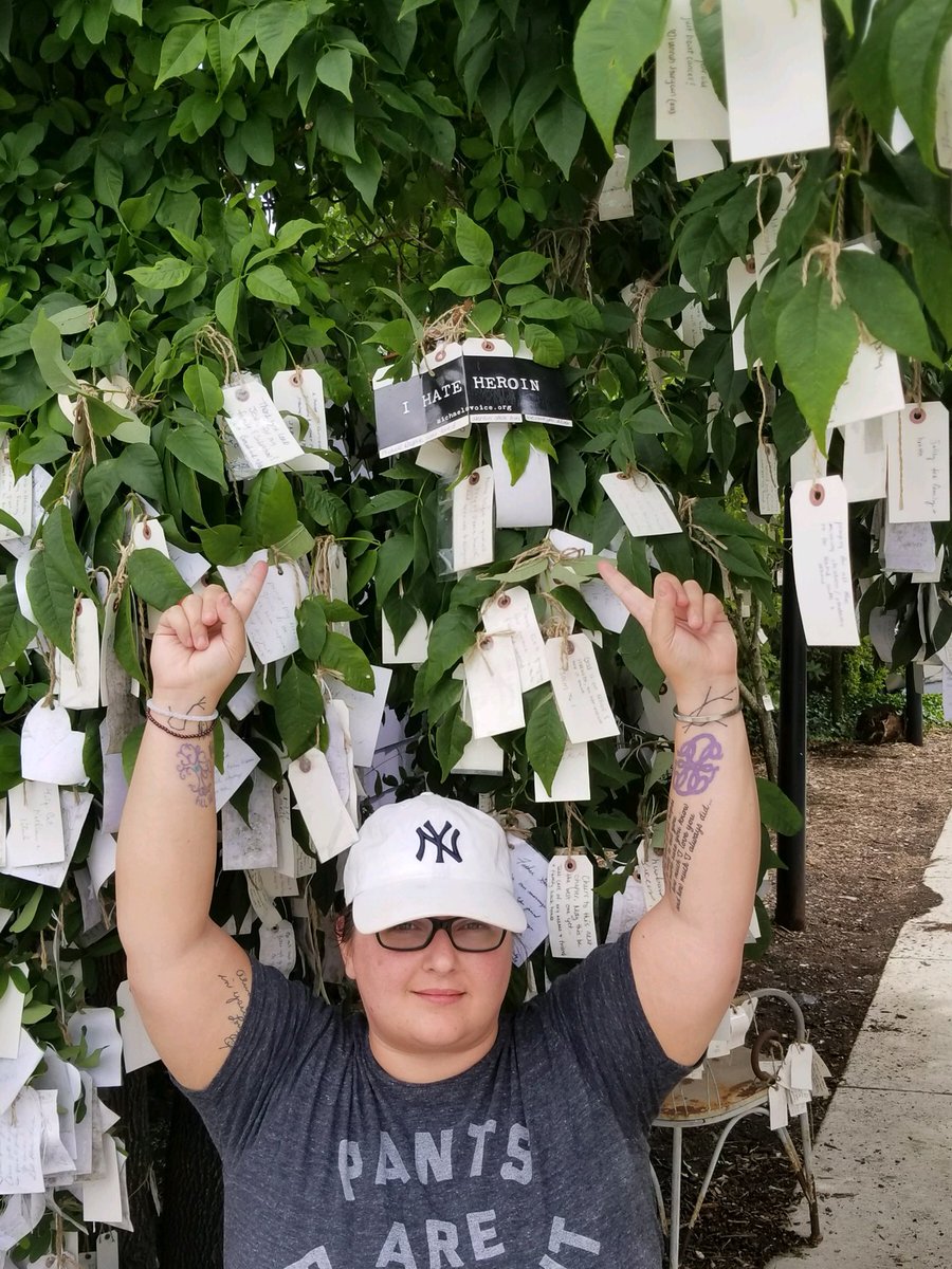 heroinnomore's tweet photo. #704heroinnomore
#Heroinnomore
#CharlotteNCHATESHEROIN
#Heroinepidemiccharlottenc
#Stopthestigma
#MichaelsVOICE #blowingrocknc https://t.co/oz5Nqkhcfl