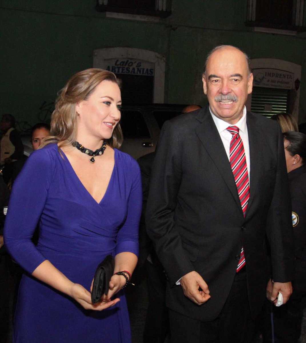 MarthaErikaA's tweet photo. Envío una sincera felicitación a Armando Prida, Presidente de @sintesisweb un fuerte abrazo y mis mejores deseos. https://t.co/qBU7LwB8EW