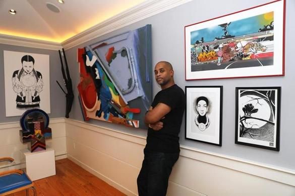 bruneauandco's tweet photo. We celebrate the artists behind the comics!  Here, the @BostonGlobe features illustrator @RobStull24 from #Milton Massachusetts - https://t.co/6roHStTkYo - More at: https://t.co/BXLaH13aNe
#artists #illustration #illustrators #comics #comicbooks #RobStull https://t.co/xAqkLyV8C8