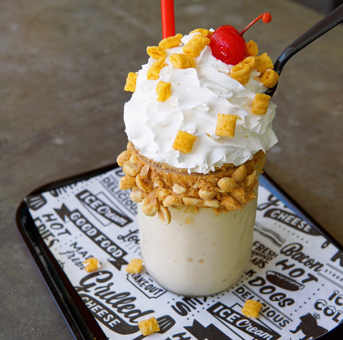 KINGSdtsp's tweet photo. One last PB Crunch! 😍 #KINGSdtsp https://t.co/juhjJpAKoQ