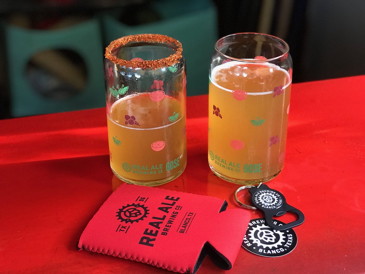 RealAleAustin's tweet image. We have art, live music, free swag and Lime Gose out here at Irie Bean. Stop in and see us! #iriebean #beer #livemusic