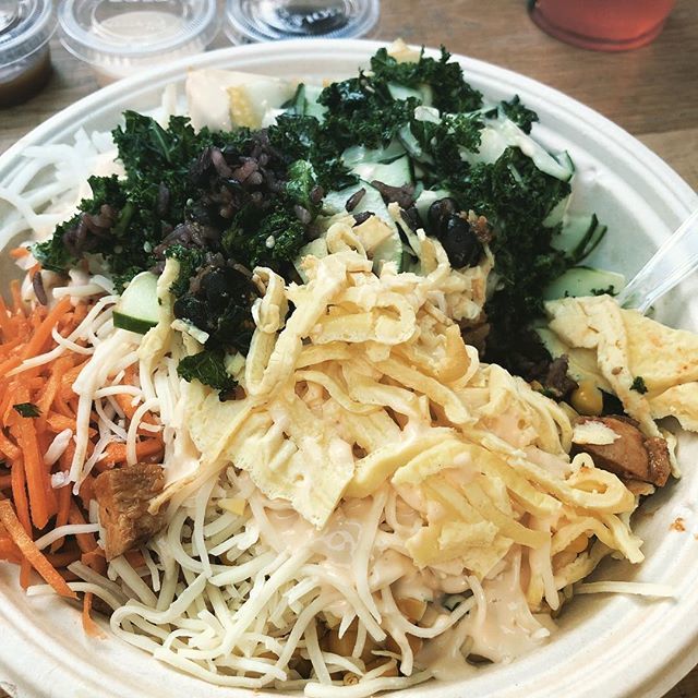 YourEvolTwin's tweet photo. Lunch with my โค๏ธ @christinay78
#neverbeenhere https://t.co/Fs6v2WSFaq https://t.co/bk4kfJWC2x
