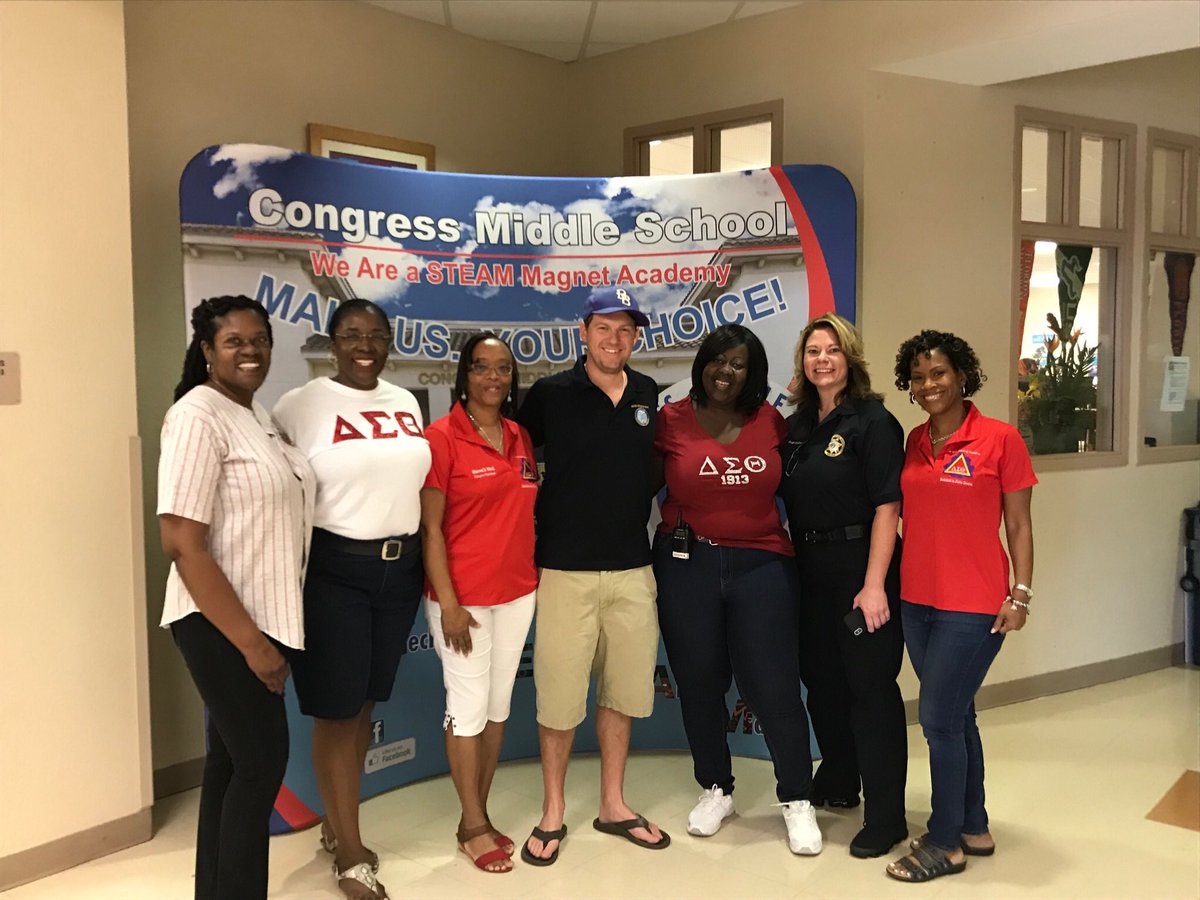 Congress Middle Sch. tweet media