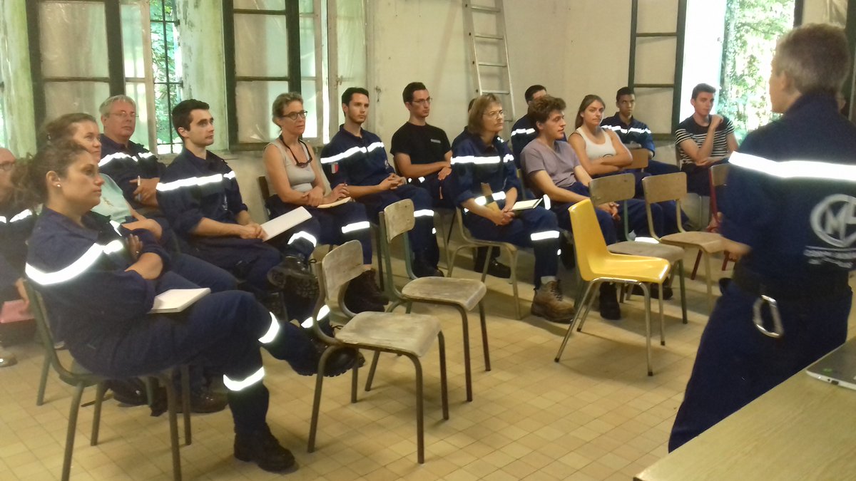 le stage 2018 est lancé
J1: les futurs équipiers et techniciens prennent connaissance du programme de la semaine