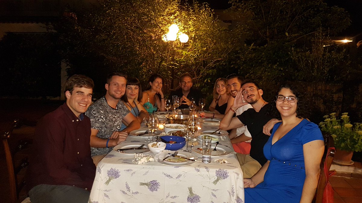 zoecournia's tweet image. Relaxing lab nights hosting @PRACE_RI @SummerOfHPC &amp;amp; @GSRT_GR ΕΣΠΑ students!! #science_is_cool #science