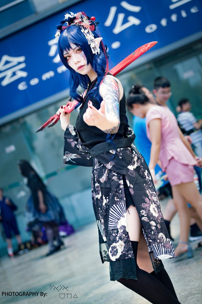 NaNaXI233's tweet image. #COMIDAY##CD22##場返# 
Model By:@棠棣棣棣棣棣棣w 
PHOTOGRAPHY By:在下
﹁  ﹁  ﹁
余  聞  終
僅  視  之
浮  見  遺
世  覺  方
孑  ﹂  可
然       ﹂
人 
﹂