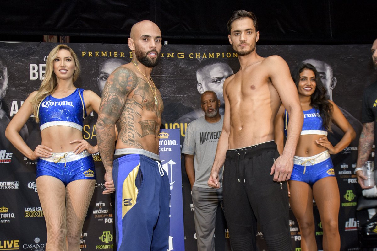 premierboxing's tweet photo. #PBConFOX starts NOW on FS2 with #BrowneCastillo &amp; #CollazoPerrella.

ℹ️: https://t.co/XsJIPJJ30V https://t.co/I4vj6CJLQq