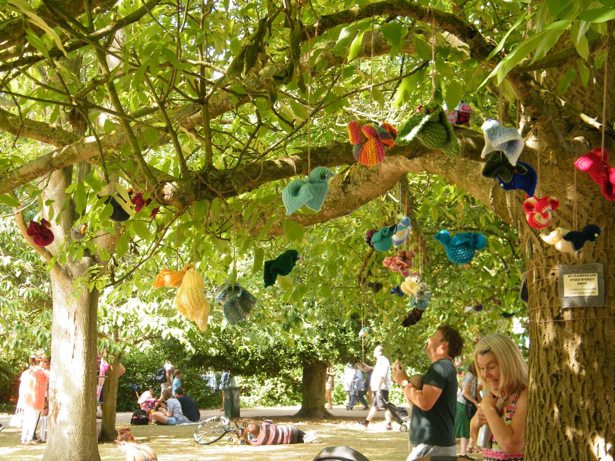 mckellar_ali's tweet photo. Almost too tired to tweet! #BirdsinthePark quote of the day:  "It was such a lovely surprise to see this exhibition on entering the park.  I'm really looking forward to the rest of the afternoon [ @AITPLeamington ] and I know we are going to enjoy it immensely". https://t.co/Y77oDMY288