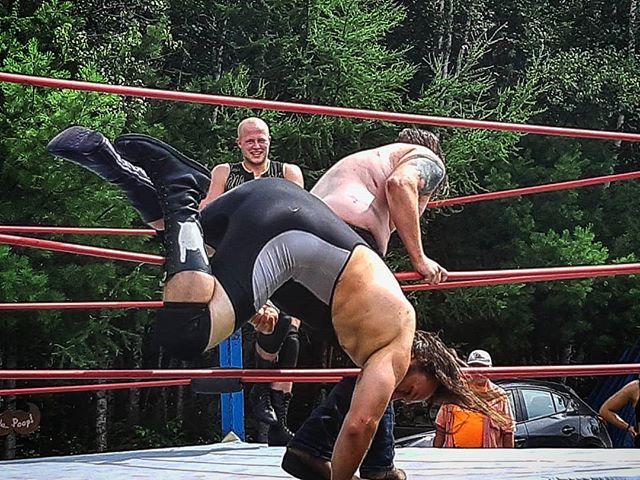 noisography's tweet photo. @messtival, the only east coast festival with a... Wrestling Stage?
.
.
.
#noisography #festival #festivallife #messtival #messtivalsucks #newbrunswick #nofunswick #outdoors #thegreatoutdoors #wrestling #liveaction #performance https://t.co/zFTIuMuoQB