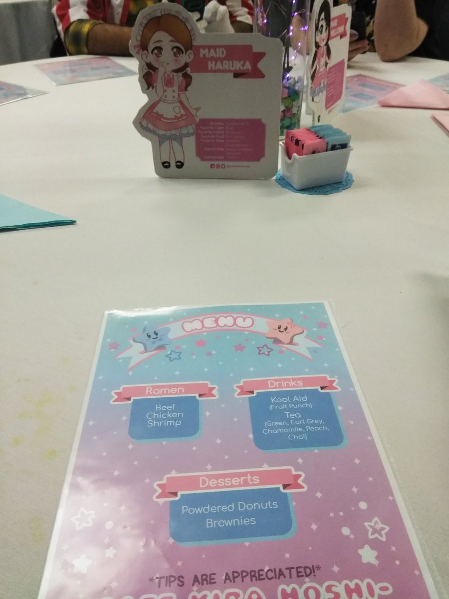 AmiyahBitxh's tweet photo. Having so much fun yoooo
#gay #LGBTQ #outcon #anime https://t.co/XAei6LsFhA