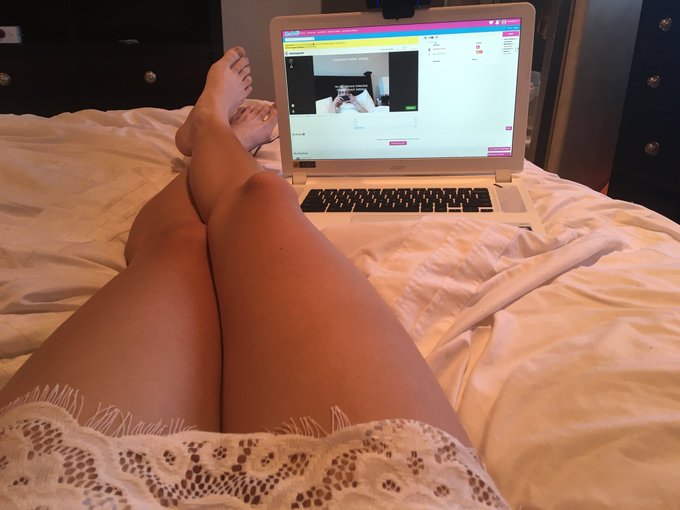 Going Live on #CamSoda in about 20 minutes!!! Hope you can make it!! #live #cam #funtime https://t.c<a href="/tag/camsoda"class="tags">#CamSoda</a><a href="/tag/live"class="tags"><span>#live</span></a><a href="/tag/funtime"class="tags"><span>#funtime</span></a><a href="/tag/cam"class="tags"><span>#cam</span></a>